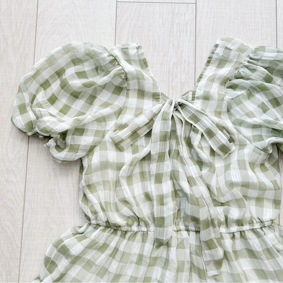 Green and white gingham cottagecore dress - Picture 10 of 11